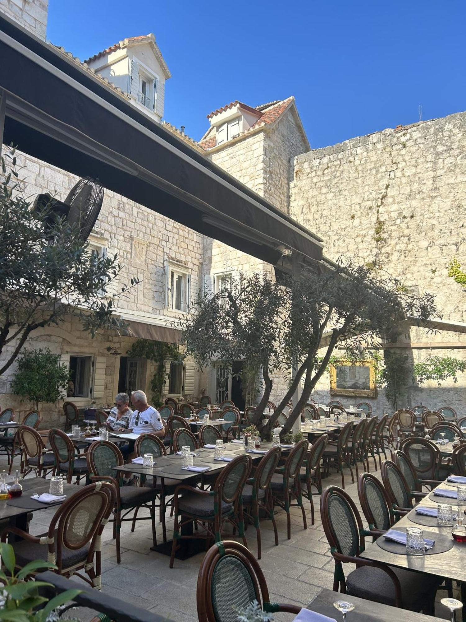 Apartmani Ema Trogir Extérieur photo